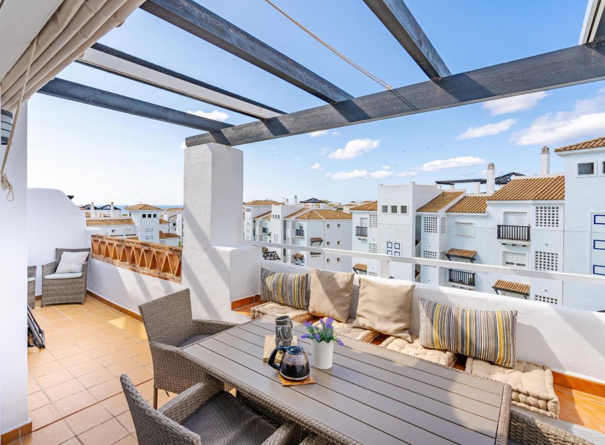 Apartamento 11 Modern Apt With Sea Views, Two Poolareas, Close To Parks & Beaches Manilva Exterior foto