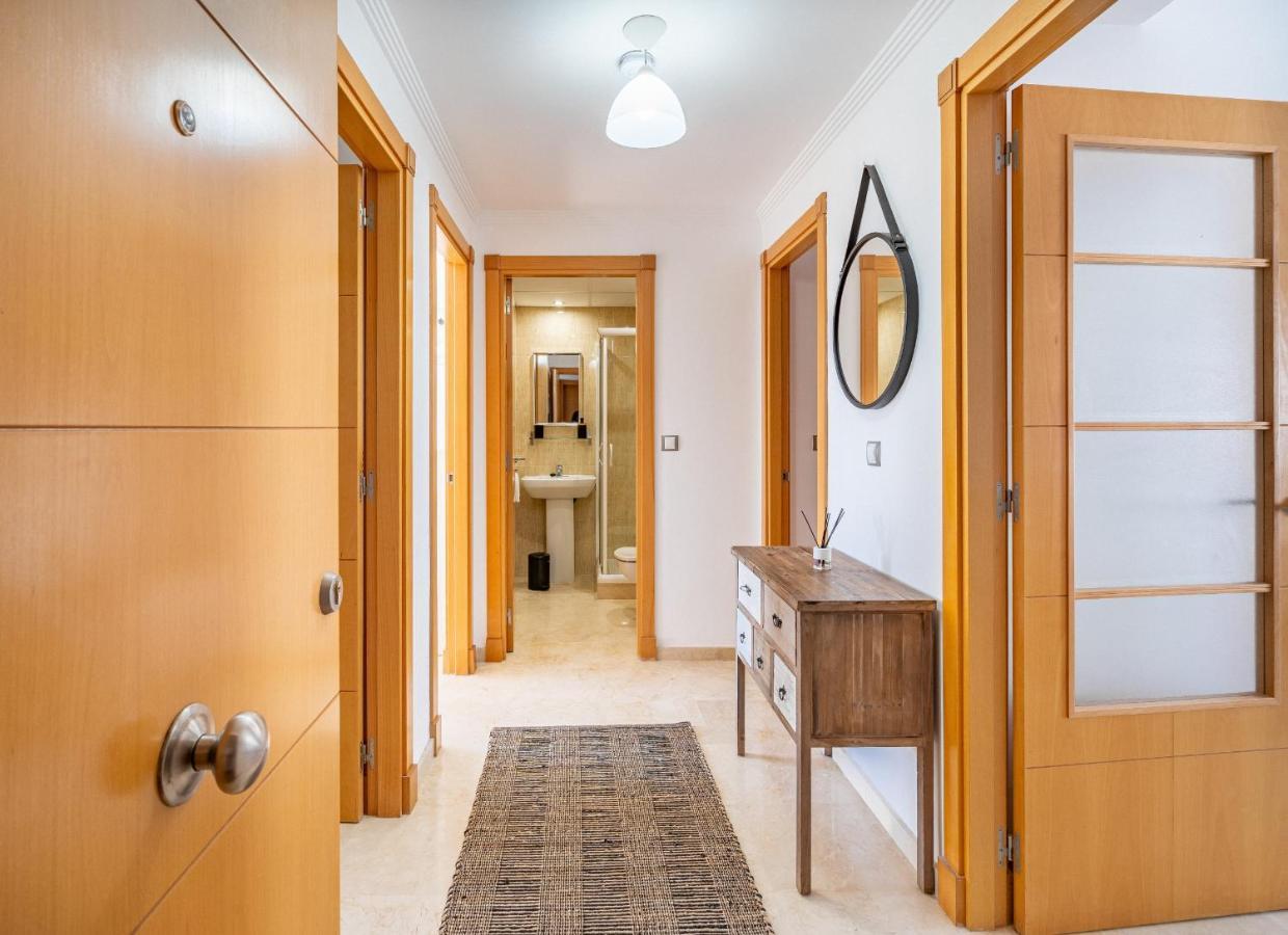 Apartamento 11 Modern Apt With Sea Views, Two Poolareas, Close To Parks & Beaches Manilva Exterior foto